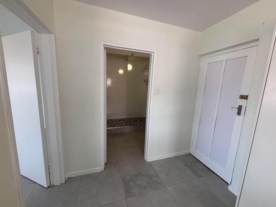 To Let 1 Bedroom Property for Rent in Northcliff Western Cape